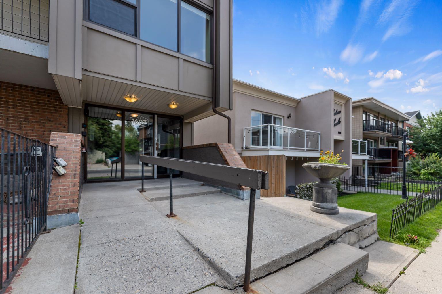 1607 26 Avenue SW 4