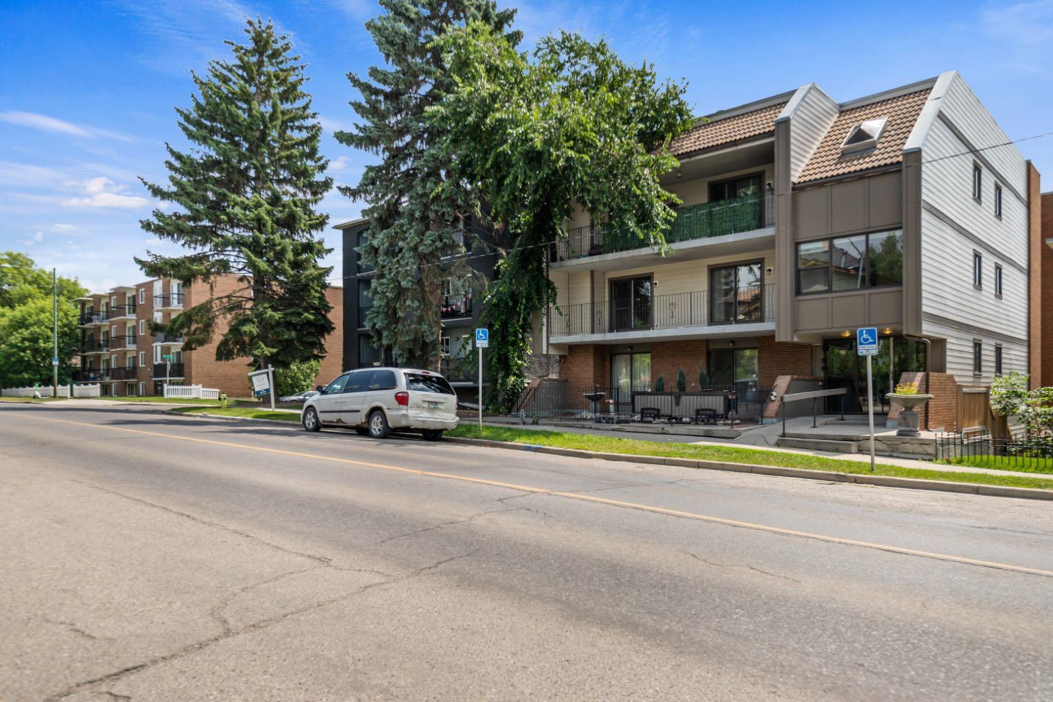 1607 26 Avenue SW 4
