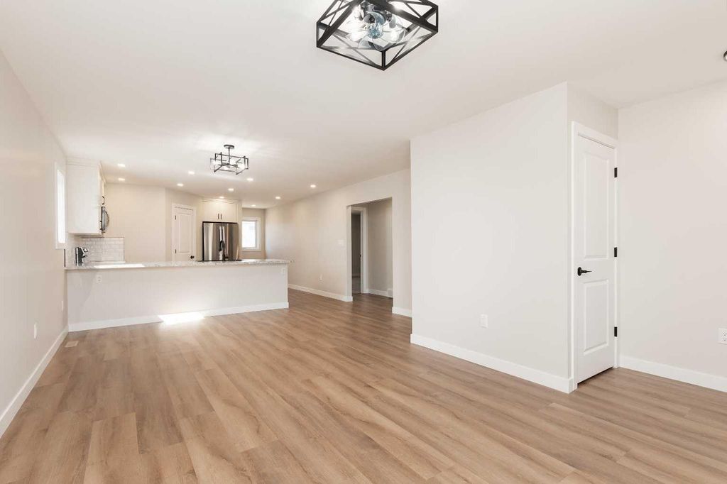 Photo of 131 11 Street, Fort Macleod, AB T0L 0Z0 (MLS # A2296023)