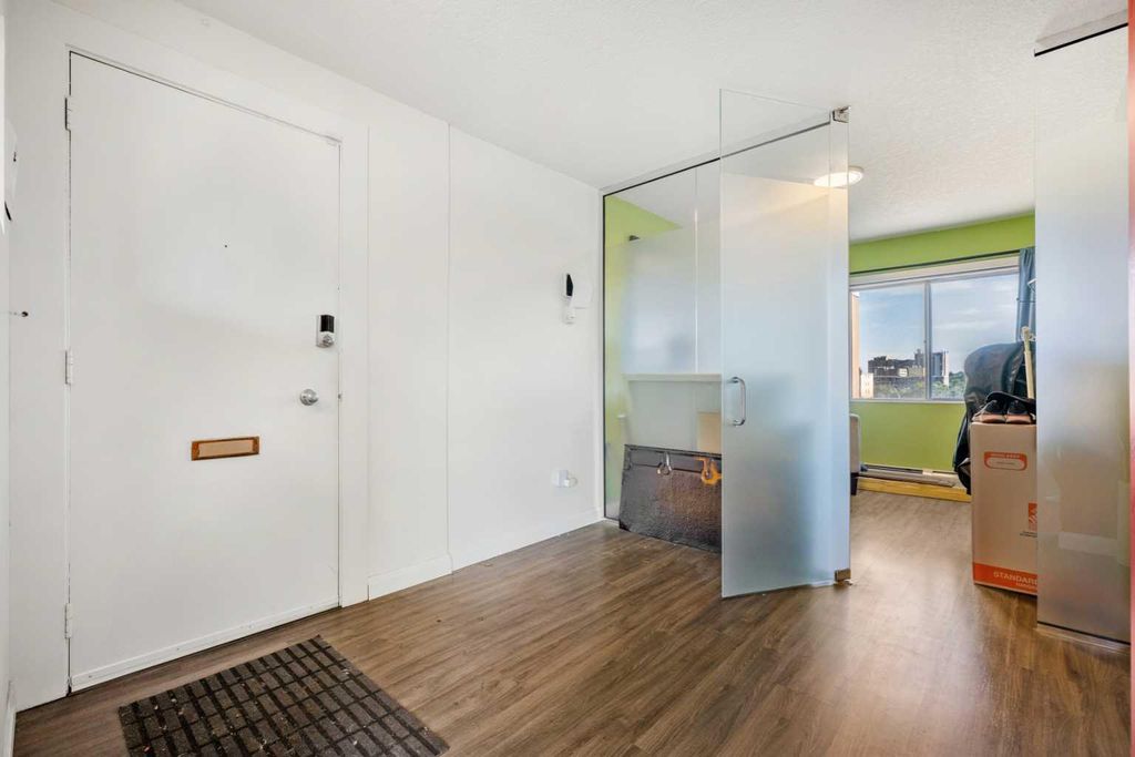 Photo of 519 17th Avenue SW #720, Calgary, AB T2S 0A9 (MLS # A2295176)