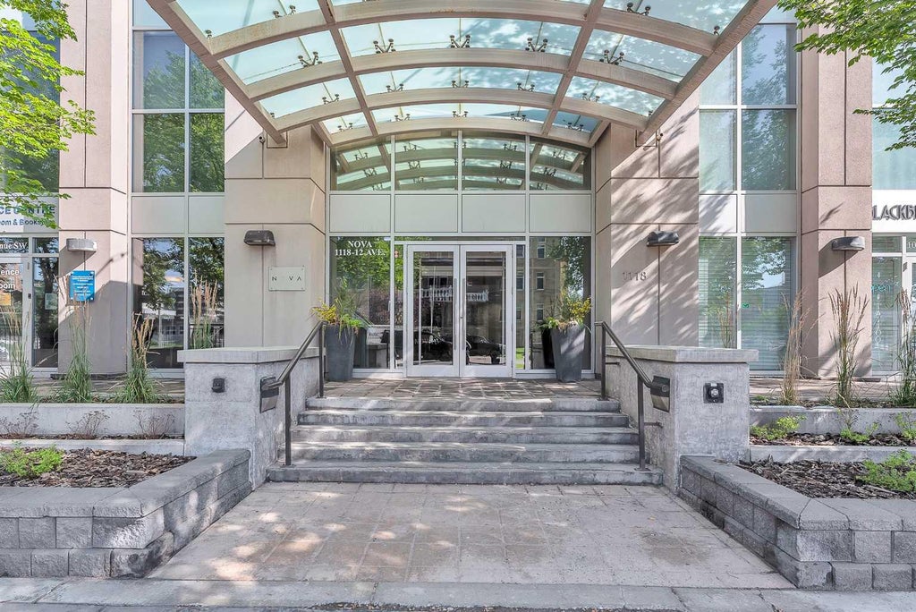 Photo of 1118 12 Avenue SW #2407, Calgary, AB T2R 0X4 (MLS # A2298801)