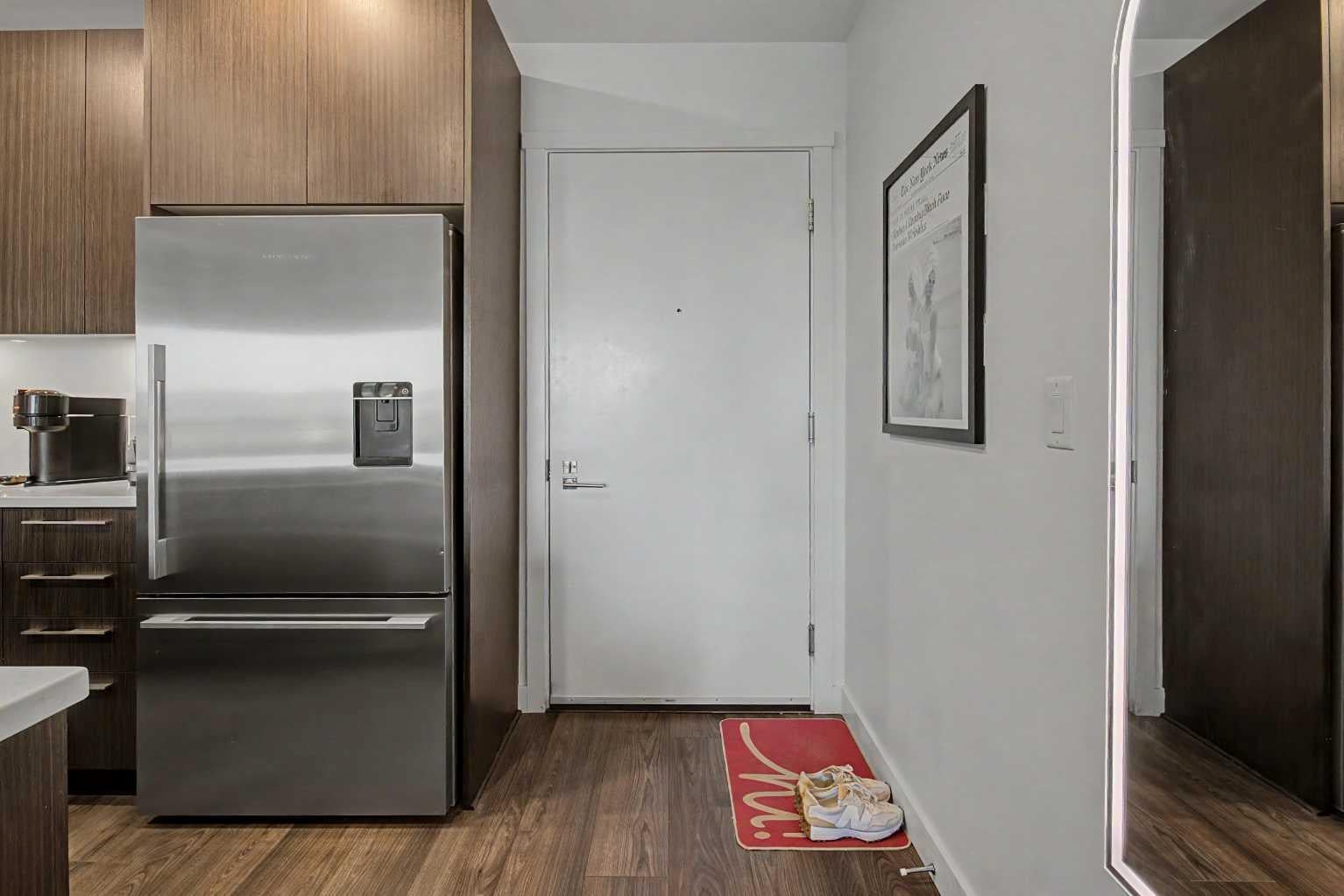 88 9 Street NE 422