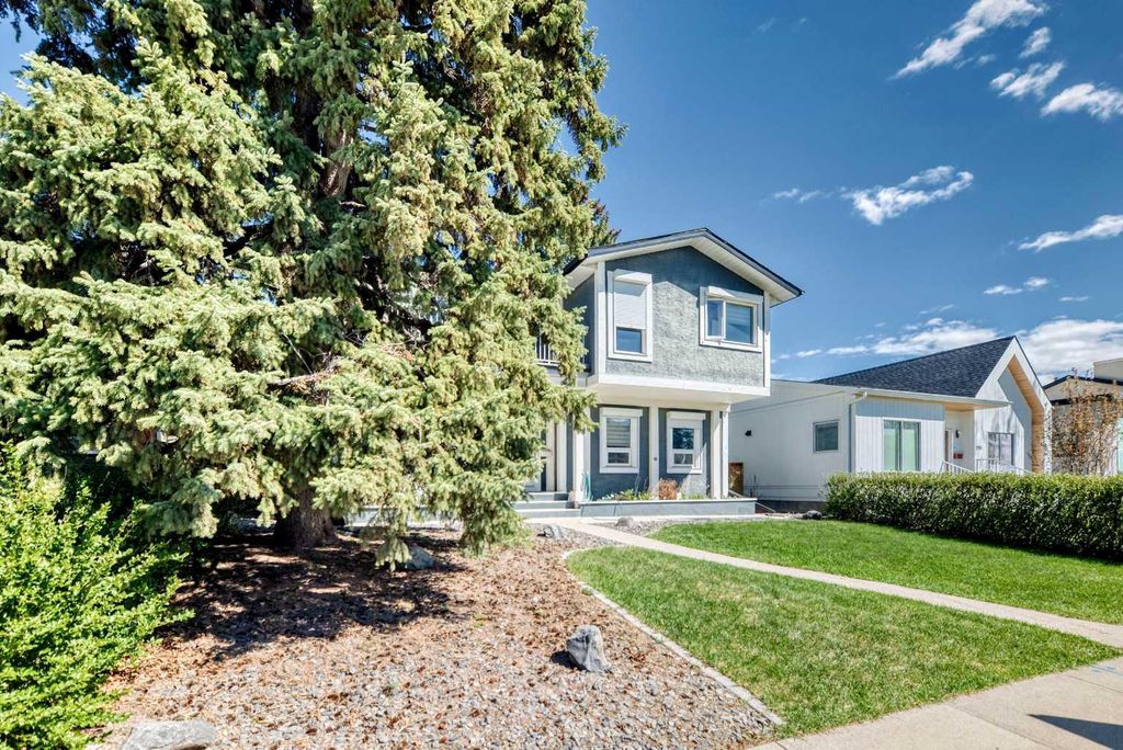 Photo of 2020 53 Avenue SW, Calgary, AB T3E 1K6 (MLS # A2310303)