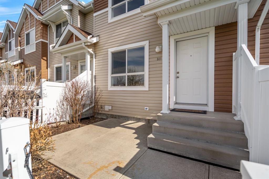 161 Tuscany Court NW