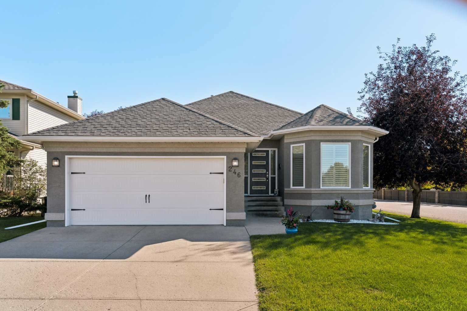 246 Woodpark Green SW