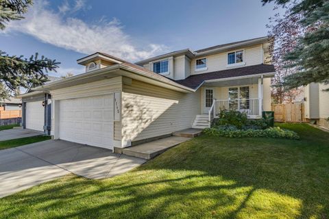 Photo of 1145 Sunlake Link SE, Calgary, AB T2X 3G8 (MLS # A2261578) Photo of 1145 Sunlake Link SE, Calgary, AB T2X 3G8 (MLS # A2261578)