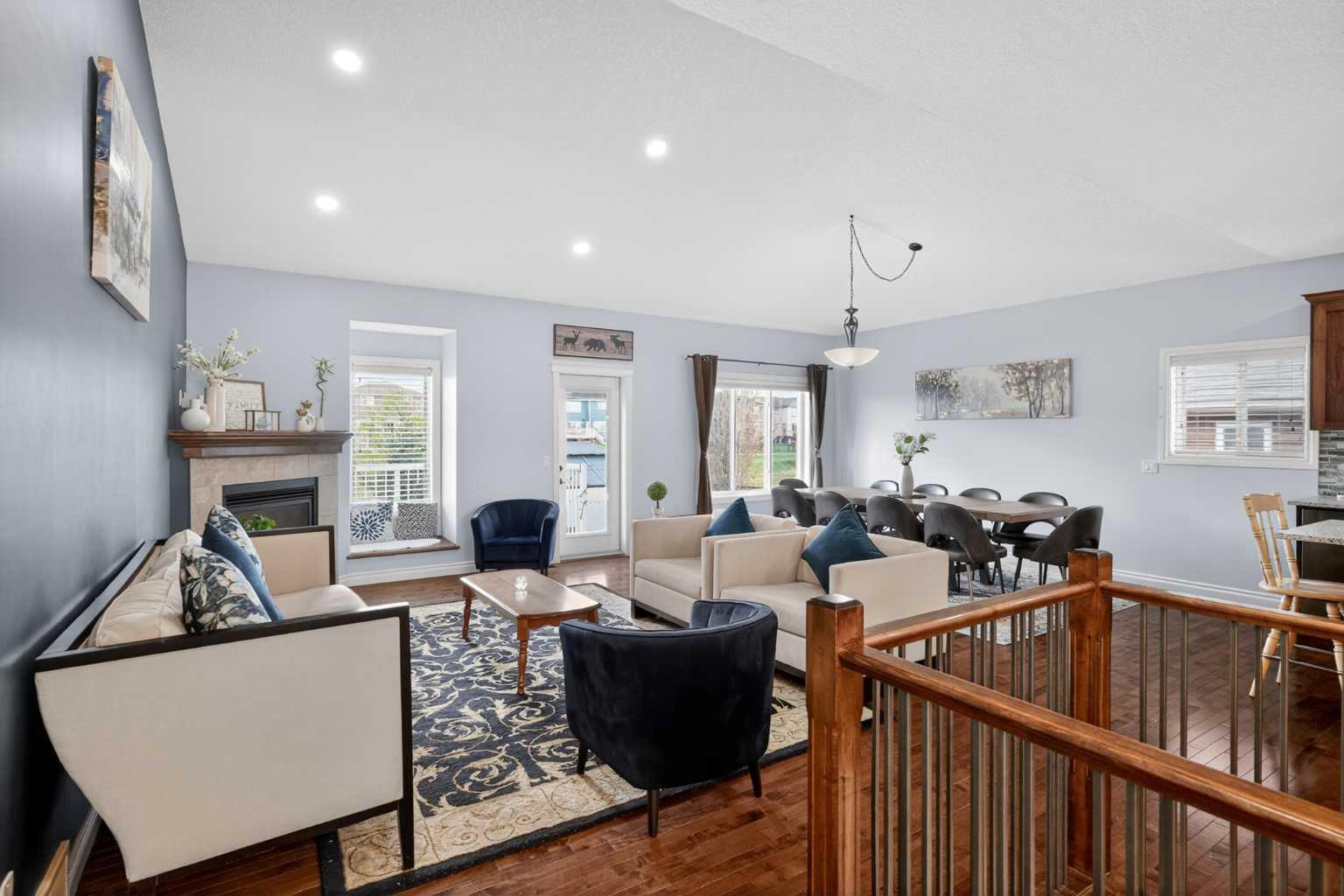 207 Strathmore Lakes Bend
