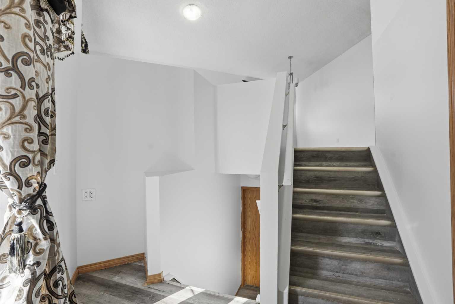 523 Martindale Drive NE