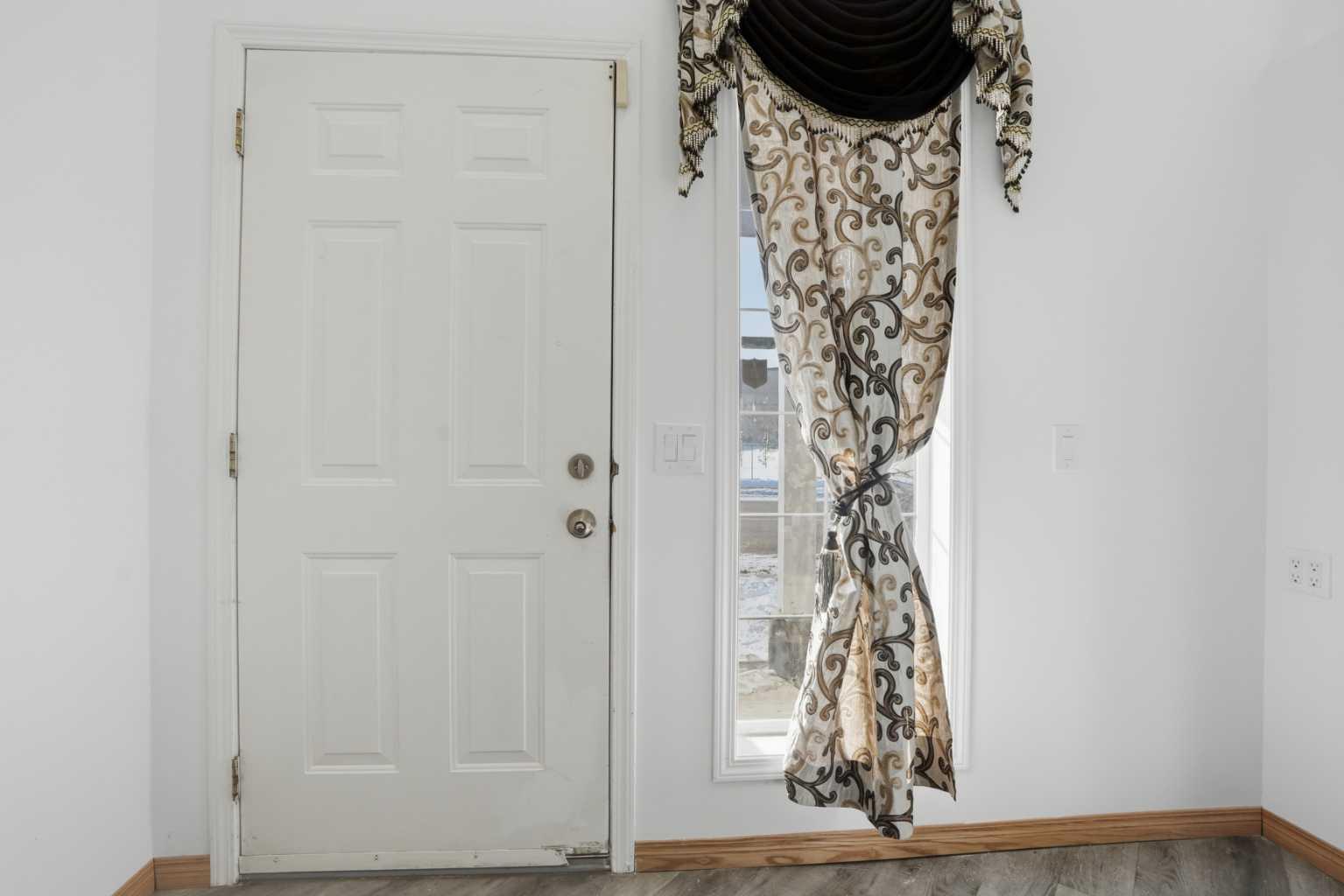 523 Martindale Drive NE