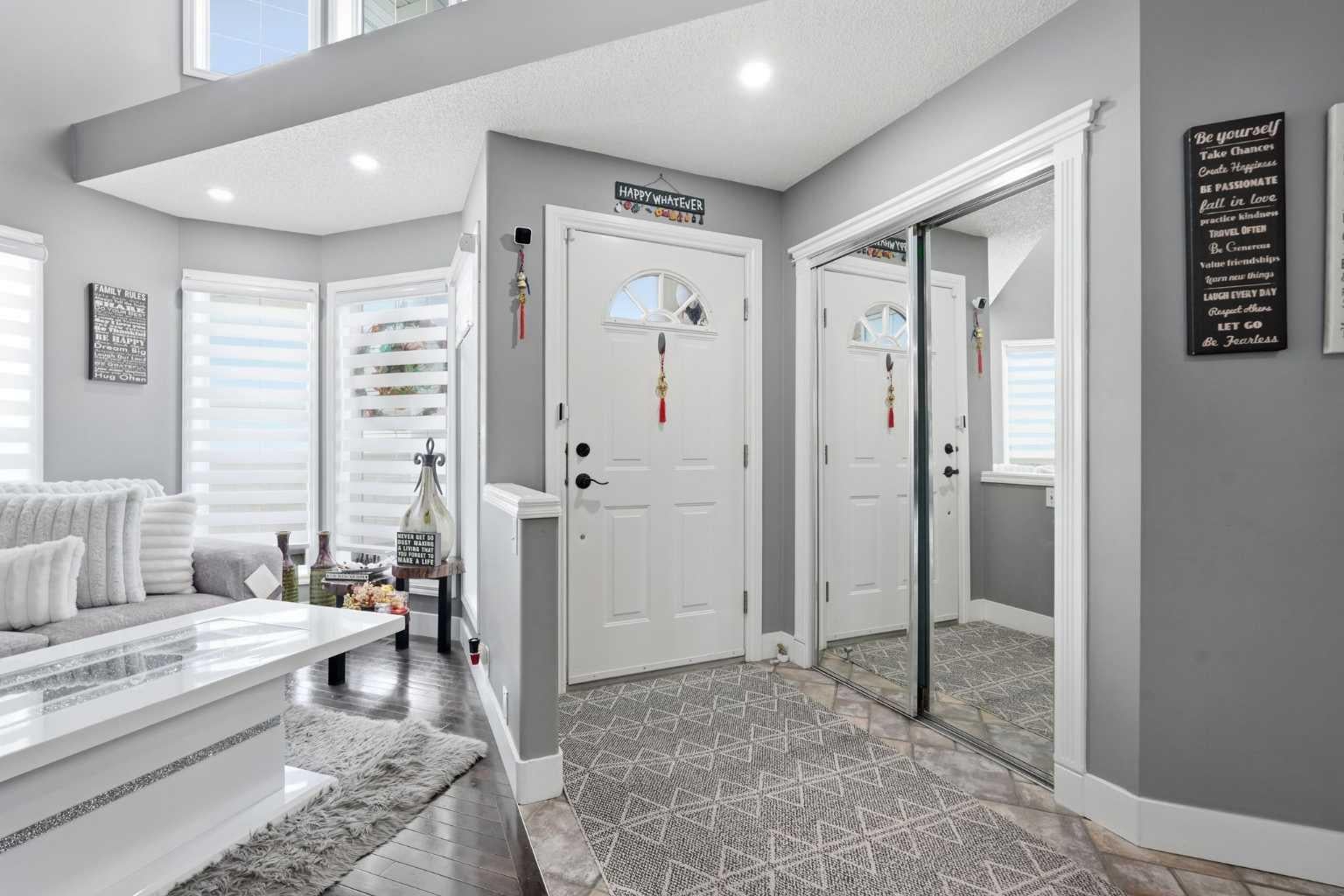 135 Millview Gardens SW