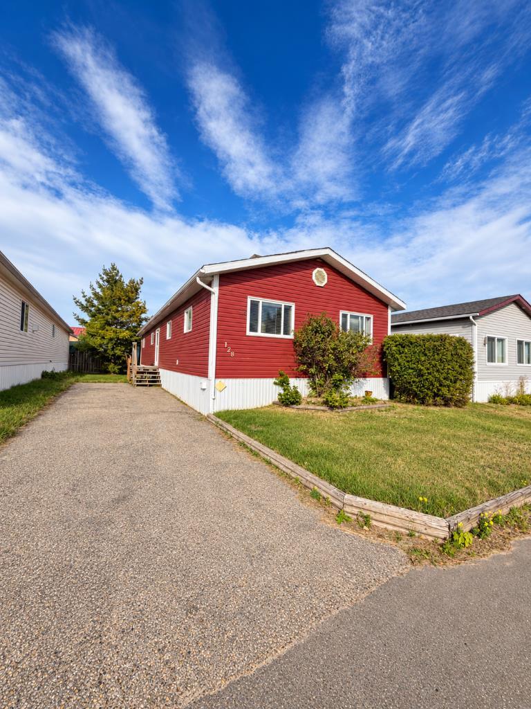 Photo of 128 Grandview Crescent, Fort McMurray, AB T9H 4X6 (MLS # A2348336)