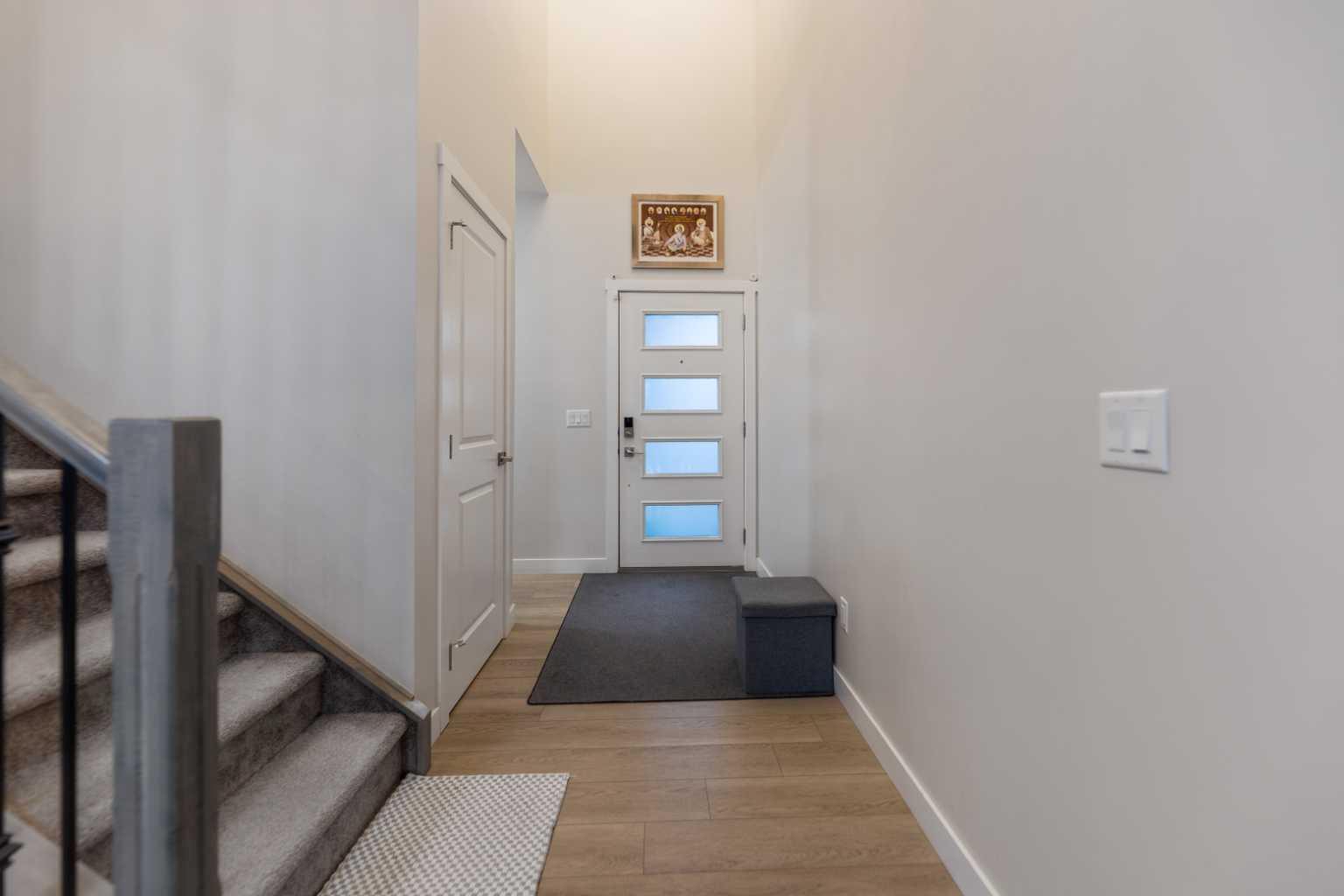 260 Homestead Grove NE