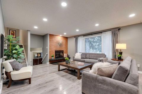 Photo of 4023 Varmoor Road NW, Calgary, AB T3A 0B1 (MLS # A2310473)