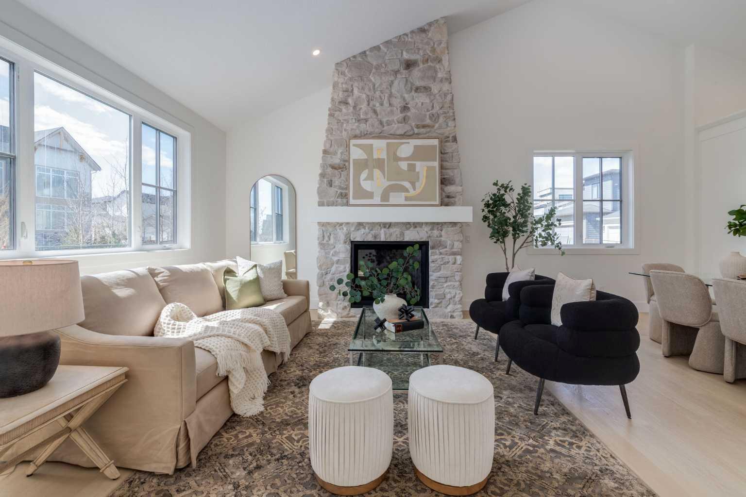 90 Treeline Gardens SW