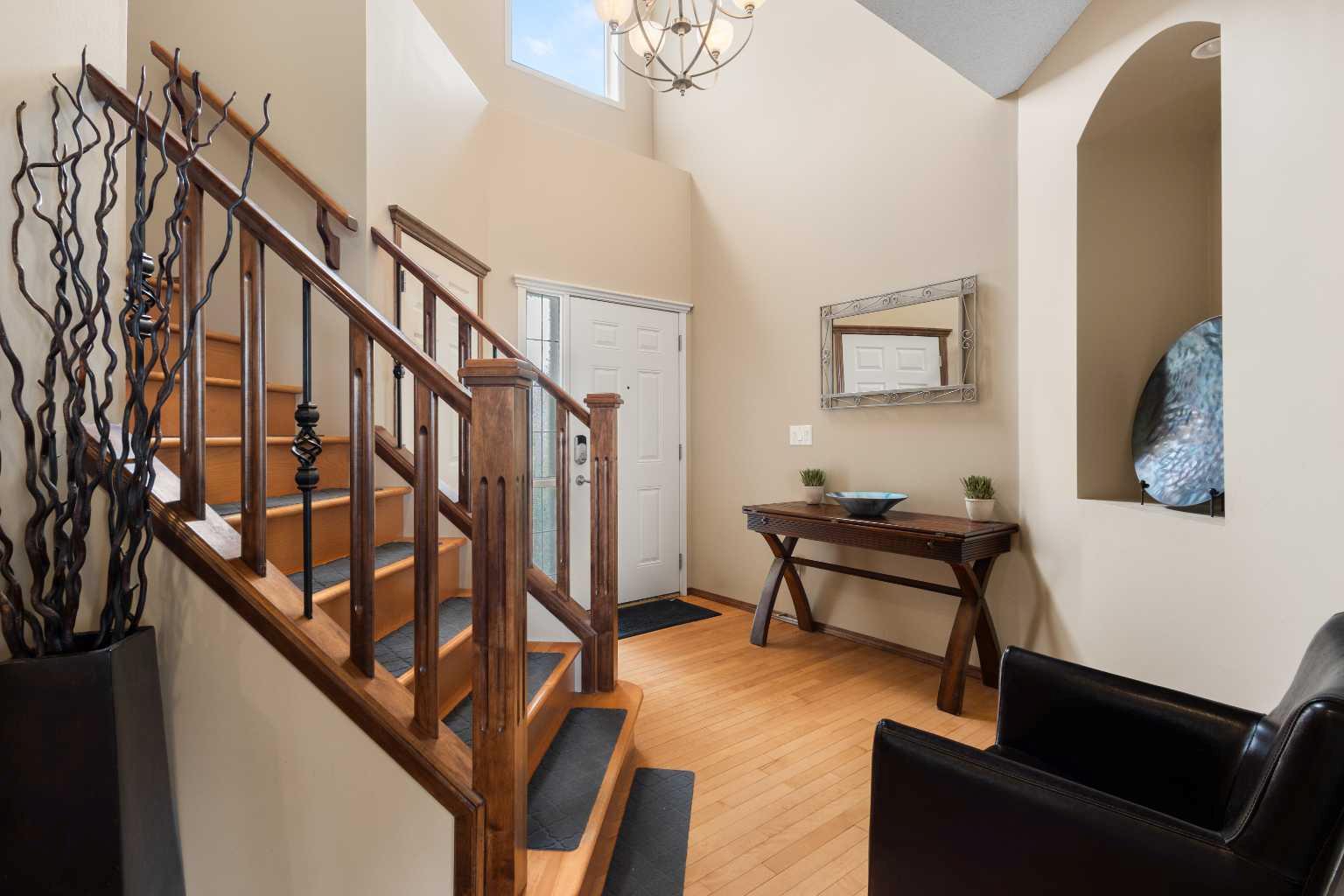 132 Tuscany Ridge Crescent NW