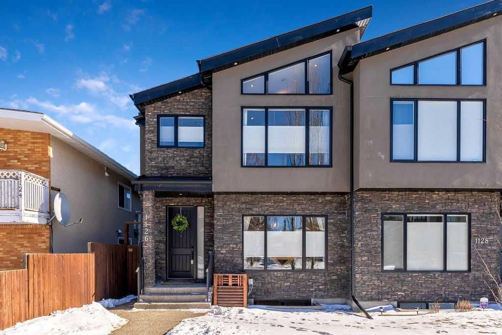Photo of 1126 40 Street SW, Calgary, AB T3C 1W6 (MLS # A2288043)