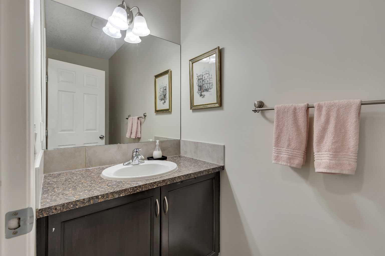 190 Covecreek Place NE