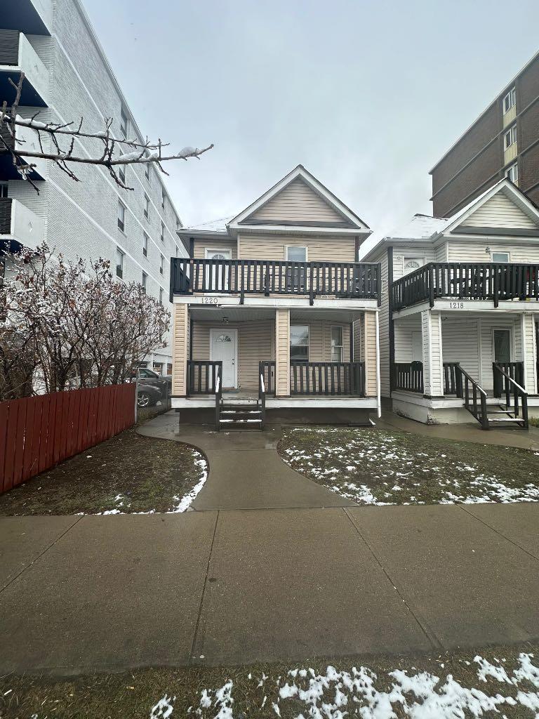 1220 14 Avenue SW