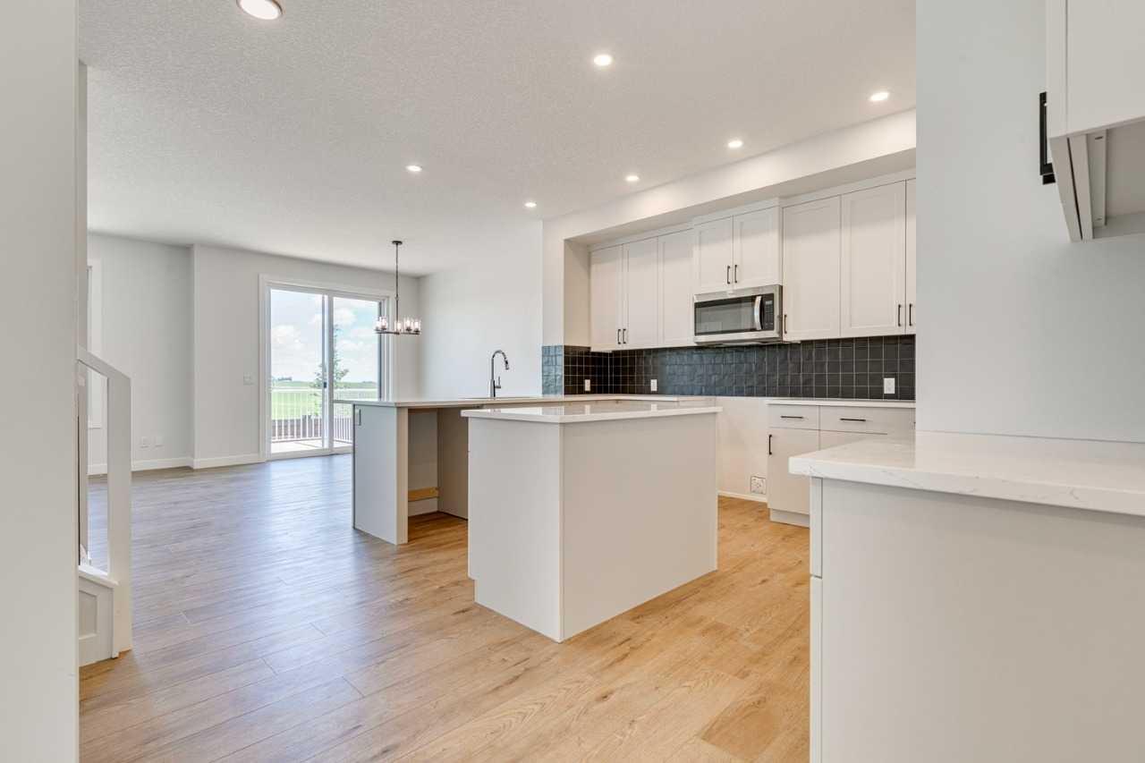 72 Sora Terrace SE