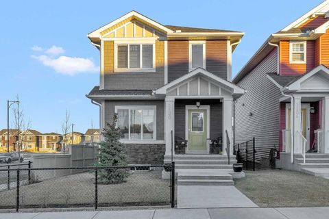1100 Bayview Gardens SW Airdrie AB T4B 5K4