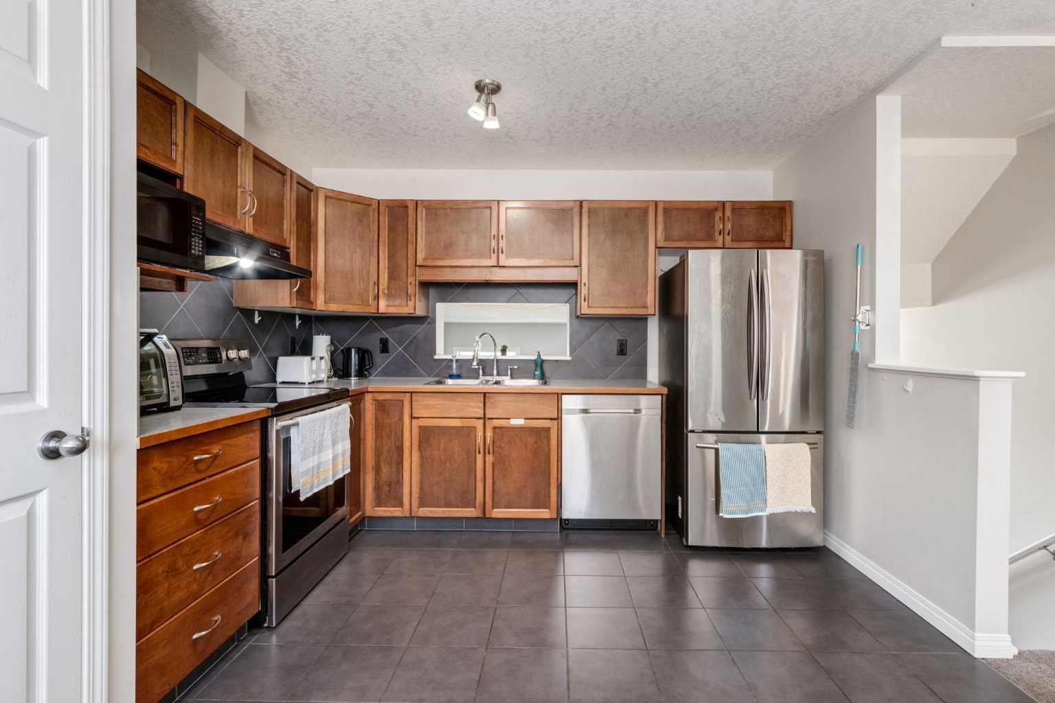55 Copperfield Court SE