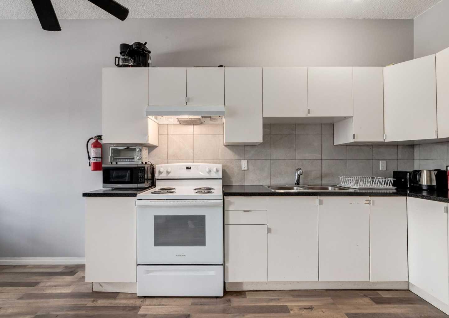 7634 & 7636 22A Street SE