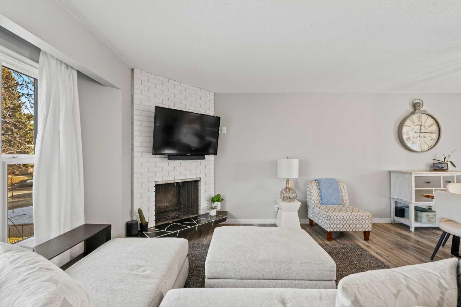 304 Wascana Crescent SE