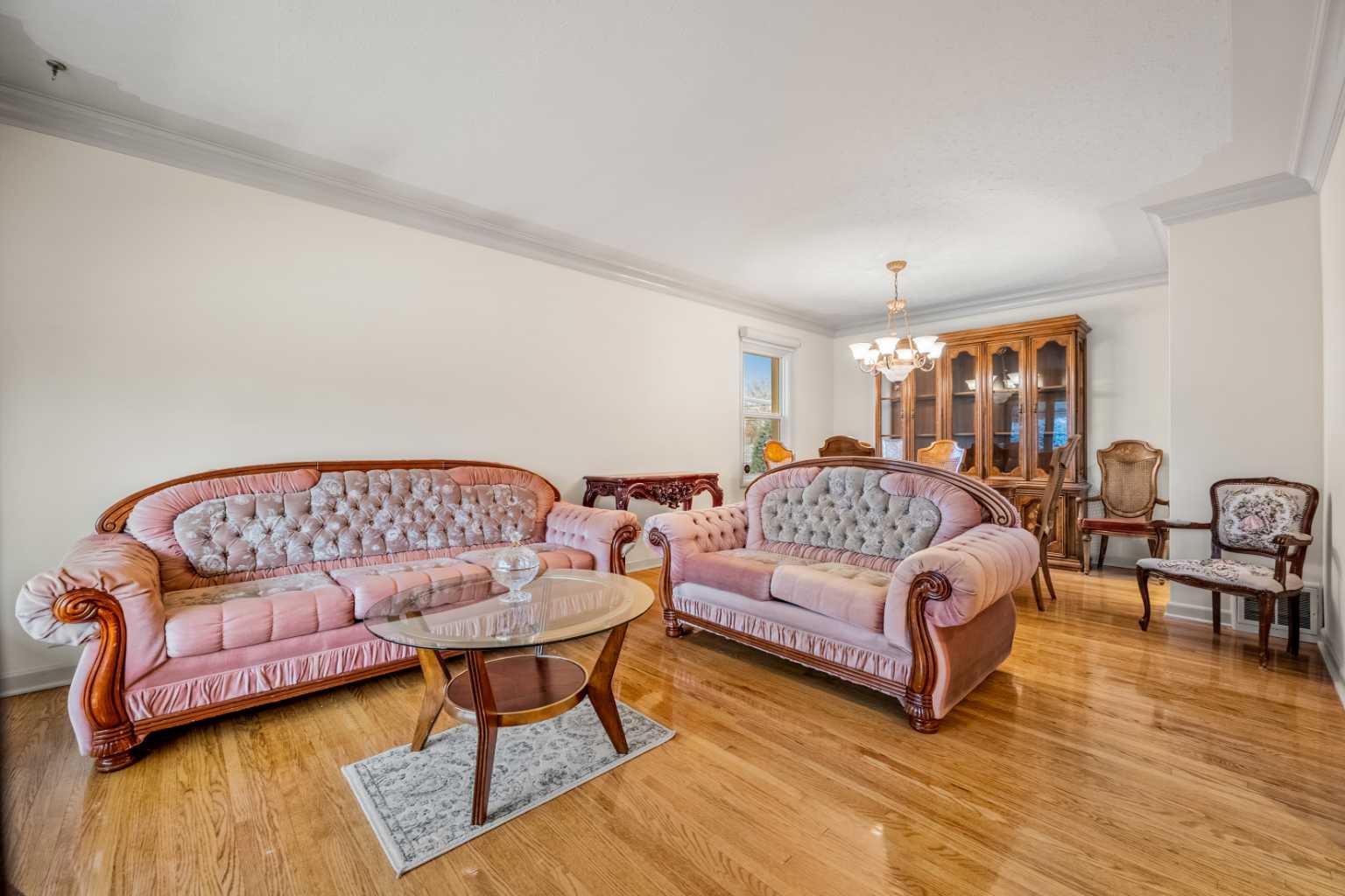 1228 Richland Road NE