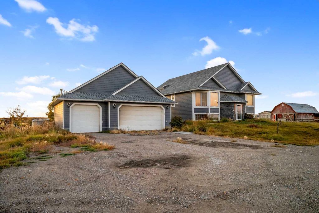 Photo of 234173 Range Road 280, Rural Rocky View County, AB T1X 3C8 (MLS # A2266360)