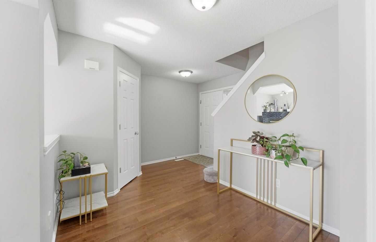 235 Citadel Meadow Bay NW