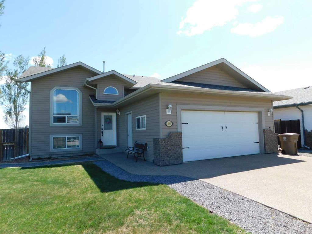 Photo of 136 Meadowbrook Drive E, Brooks, AB T1R 1N8 (MLS # A2305582)