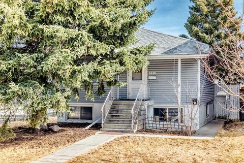 Photo of 1610 40 Street SW, Calgary, AB T3C 1W9 (MLS # A2297012)