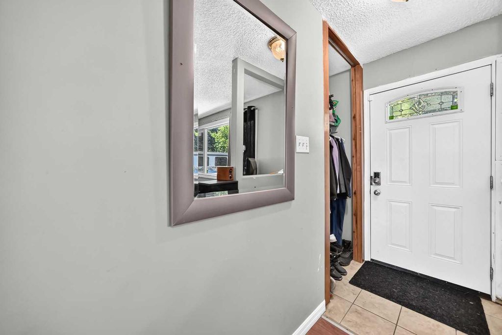 Photo of 23 Spruce Crescent, St Albert, AB T8N 0H4 (MLS # A2327266)