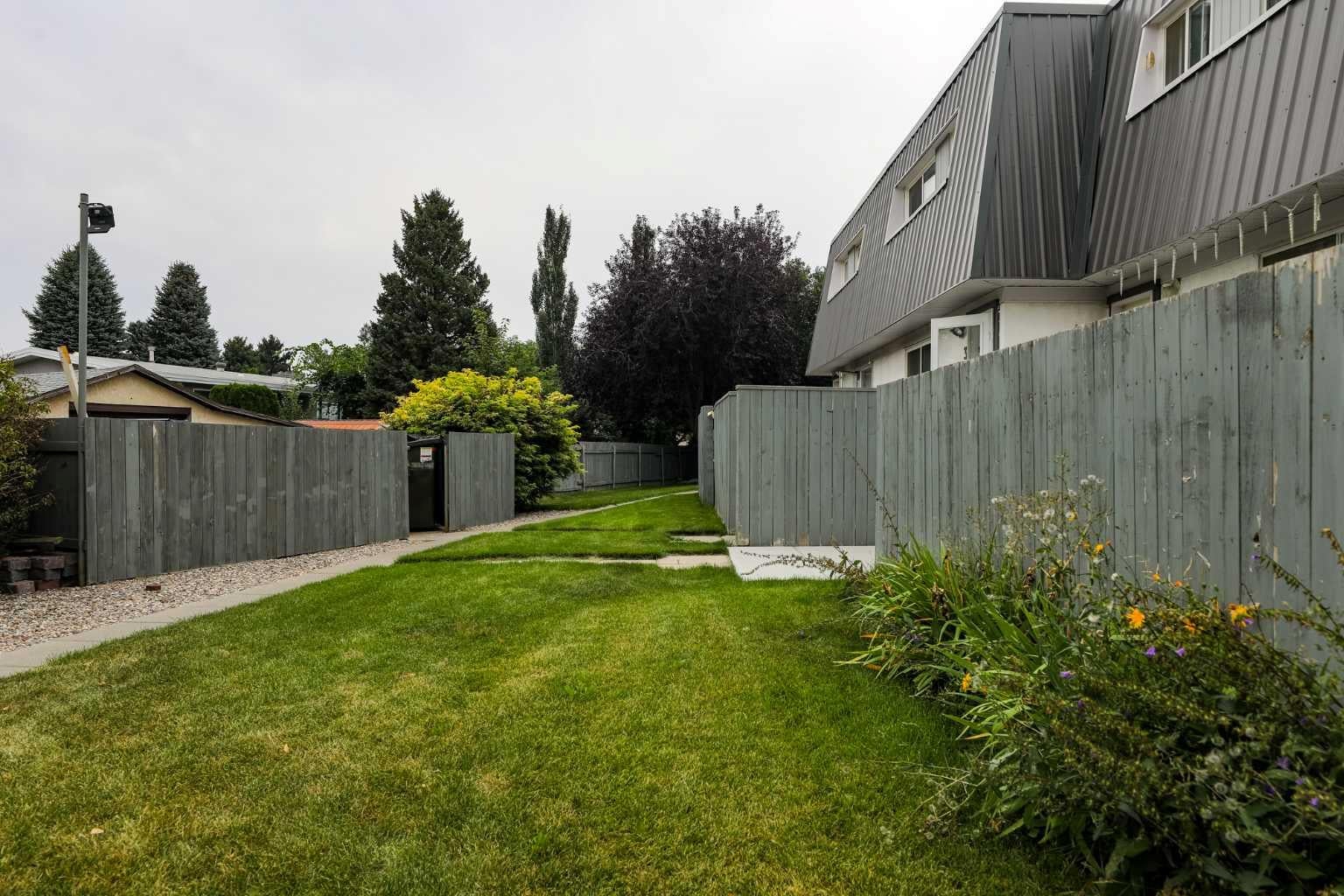 1601 23 Street N 40