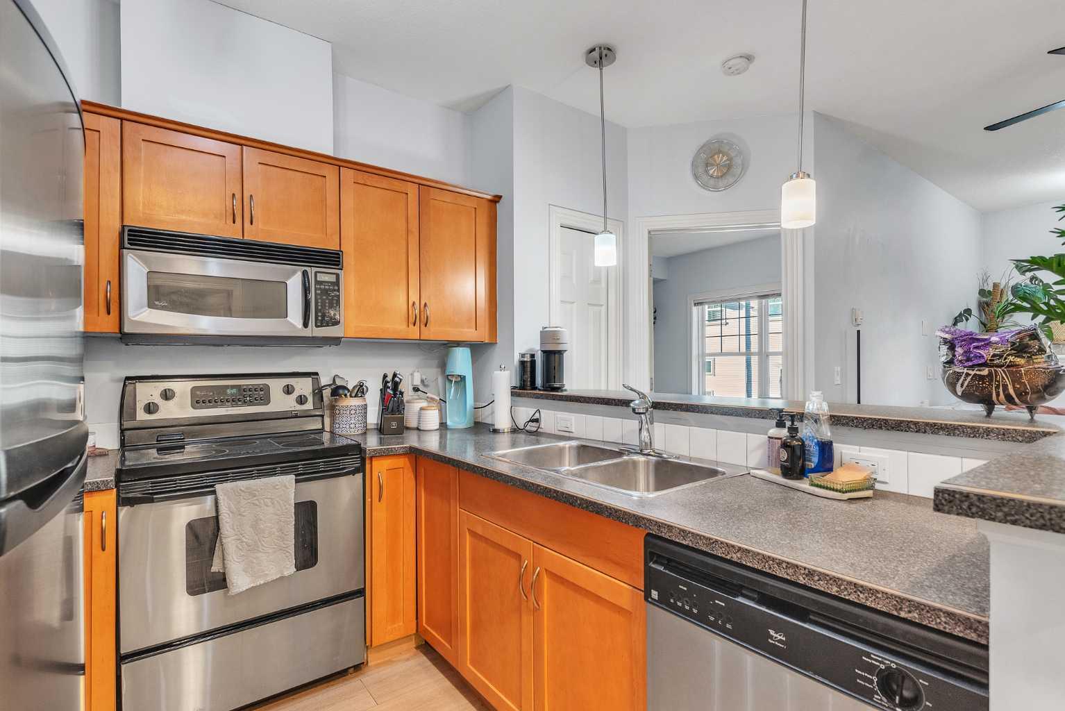 1408 17 Street SE 208