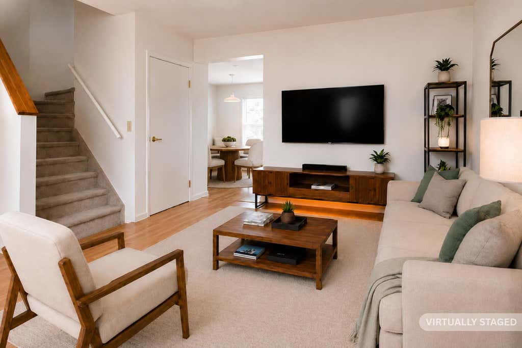 Photo of 1835 10 Avenue SE #102, Calgary, AB T2G 5N7 (MLS # A2332001)