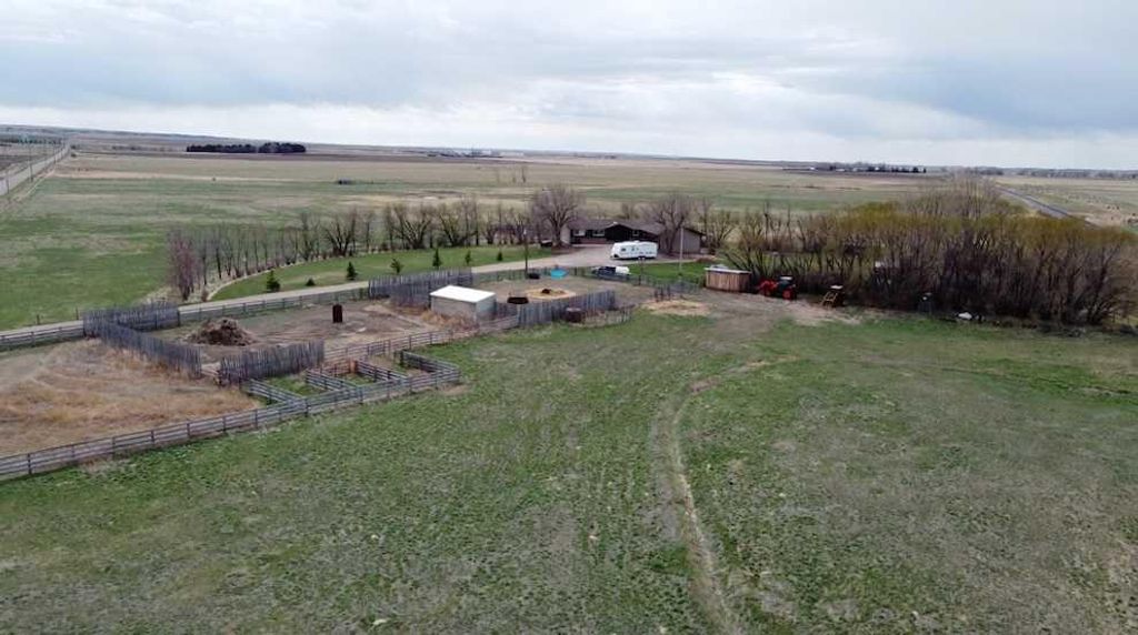 Photo of 11310 Range Road 63 Range, Rural Cypress County, AB T1A 7H1 (MLS # A2307446)