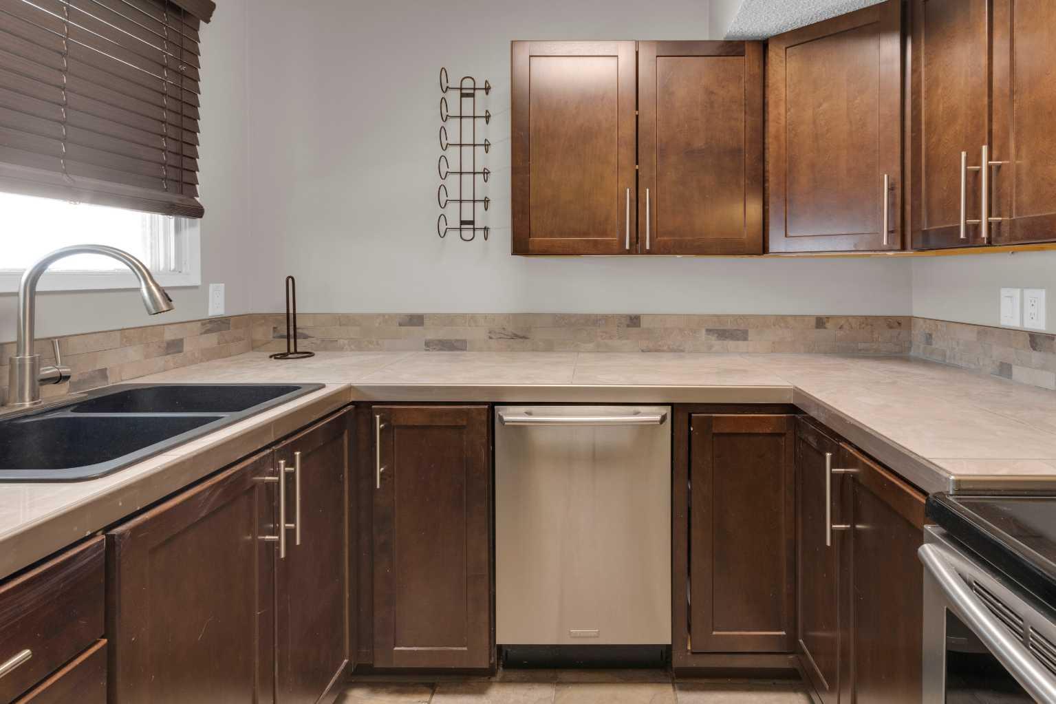 2520 Palliser Drive SW 1808