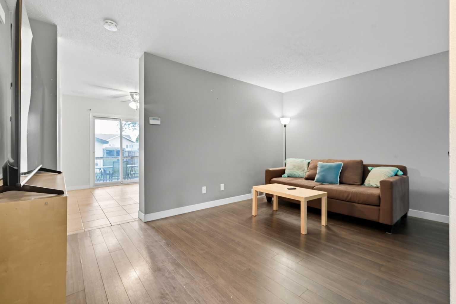47 Shawglen Place SW