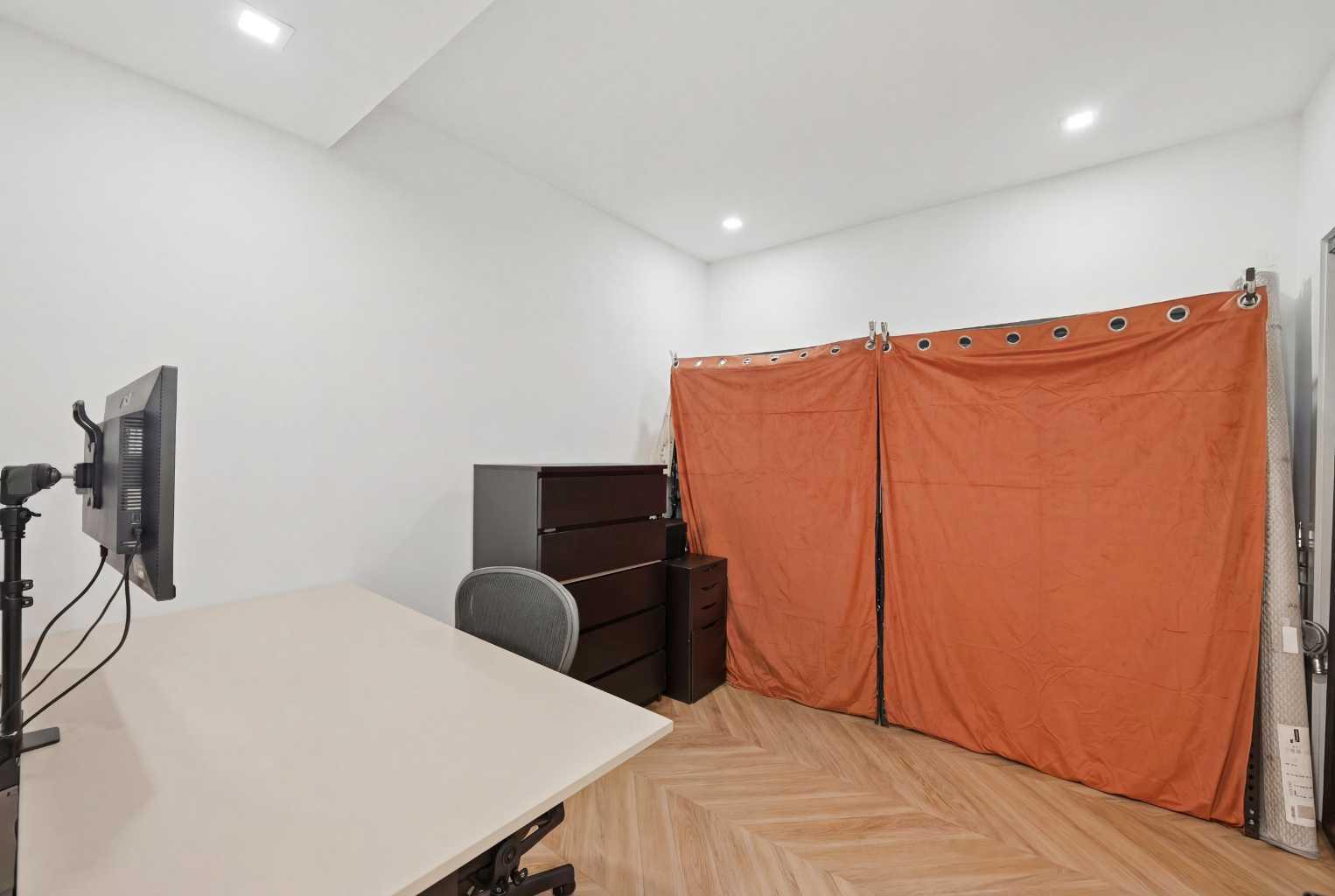 8445 Broadcast Avenue SW 315