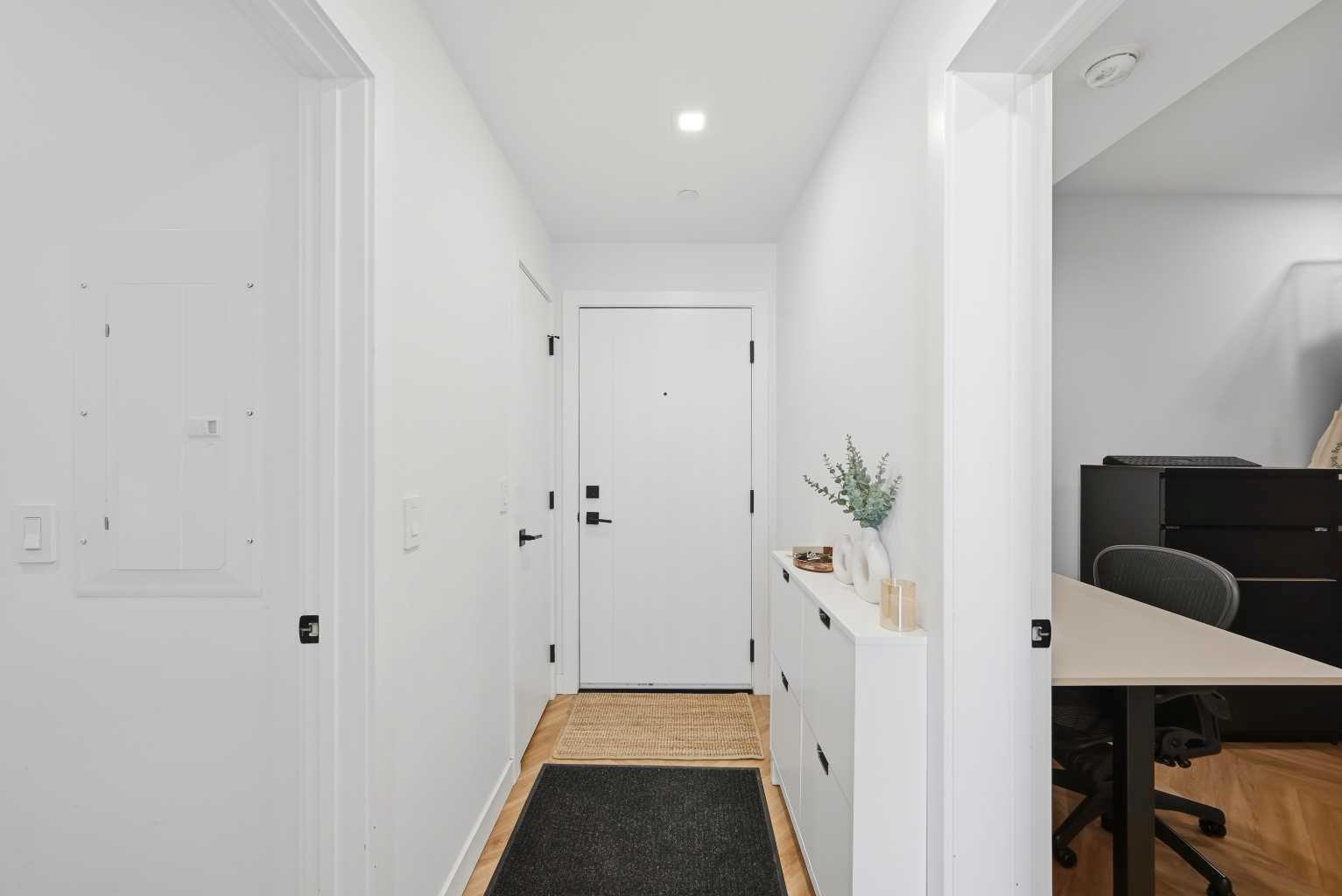 8445 Broadcast Avenue SW 315