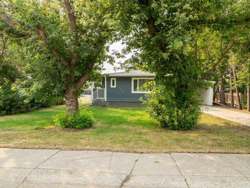 Photo of 2209 22 Avenue, Coaldale, AB T1M 1H5 (MLS # A2336318)