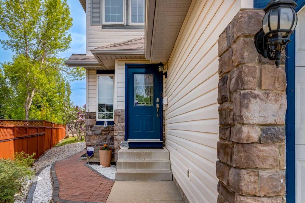 Photo of 191 Bridlewood Circle SW, Calgary, AB T2Y 3L2 (MLS # A2326400)
