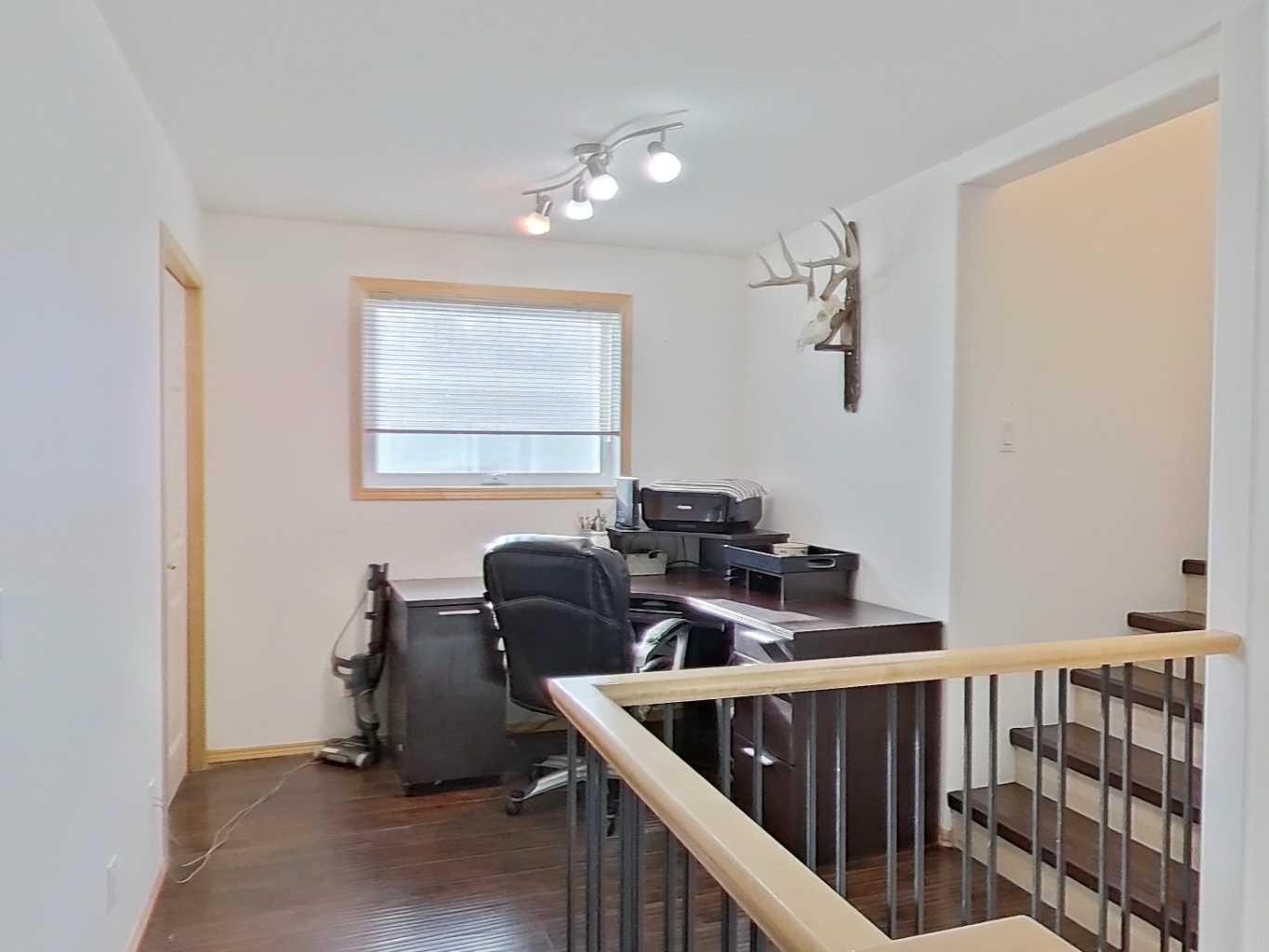 145 Blackfoot Circle W