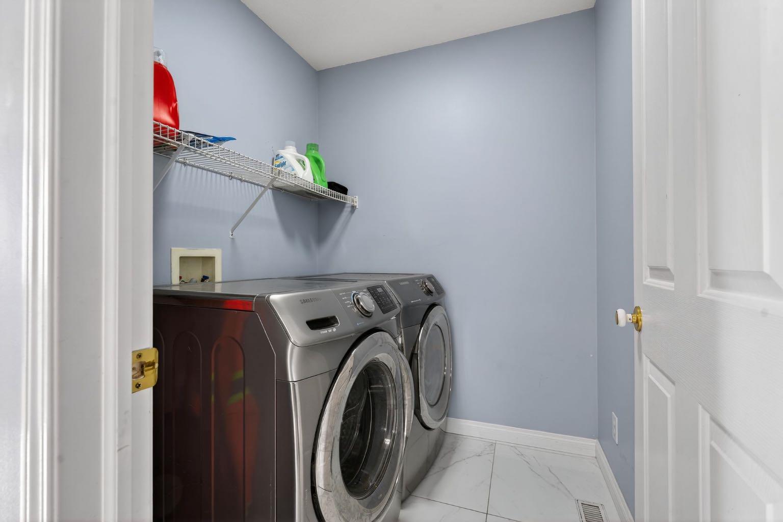 232 San Fernando Place NE