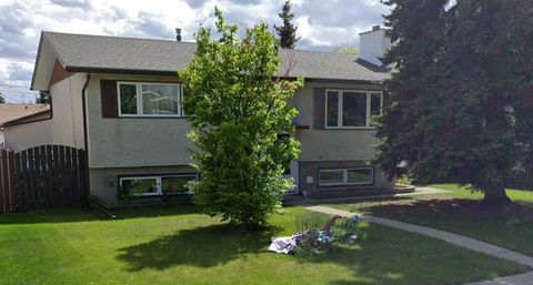 66 Marwood Circle NE Calgary AB T2A 2R8
