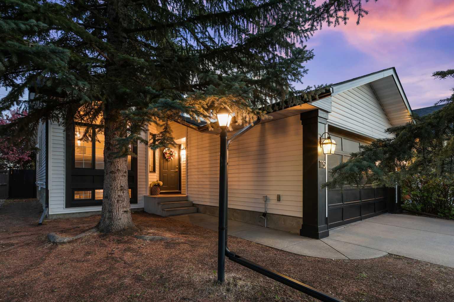 115 Shawbrooke Crescent SW