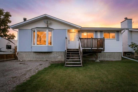 Photo of 4818 52 Street, Olds, AB T4H 1G2 (MLS # A2344504)