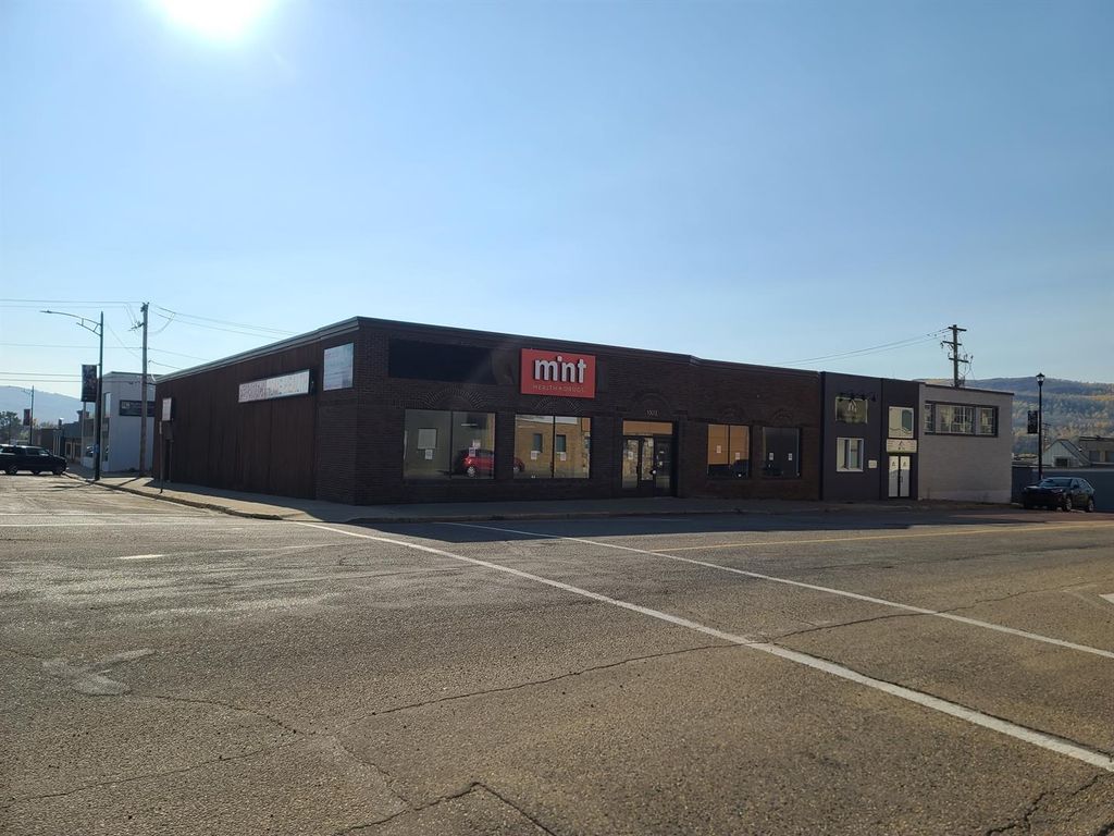 Photo of 10013 100 Avenue, Peace River, AB T8S 2A5 (MLS # A2298527)
