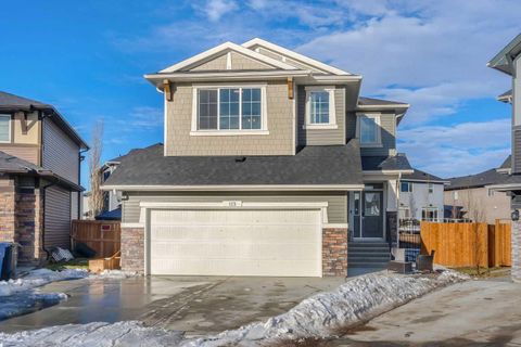 113 Sandpiper Bay Chestermere AB T1X 0Y5